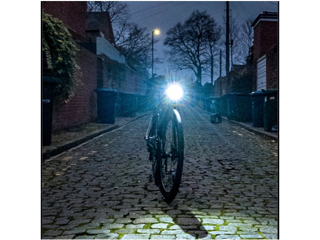 Fenix BC21R V3.0 LED flashlight - bicycle. - Photo