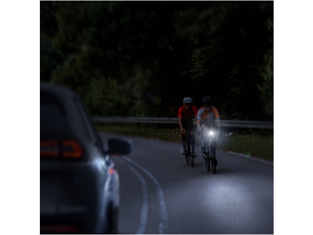 Fenix BC22R bicycle flashlight - Photo