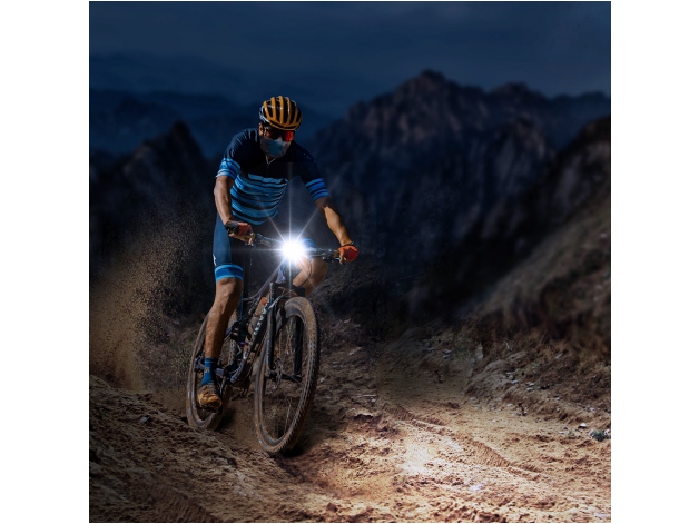 Fenix BC26R LED flashlight - bicycle. - Photo