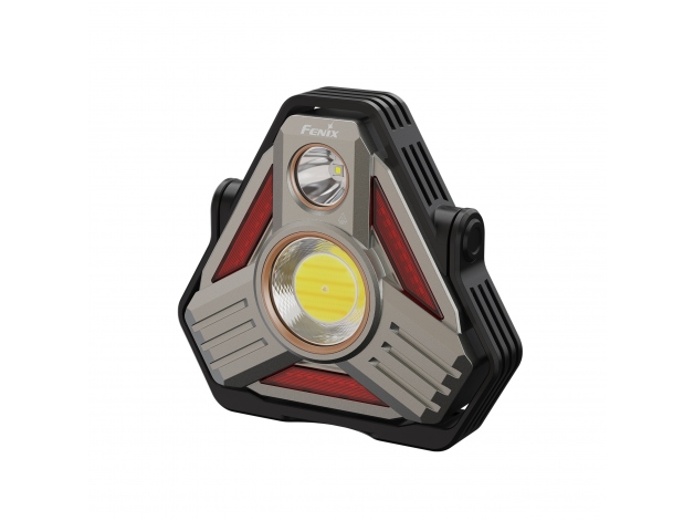 Fenix CL50R camping flashlight - Photo
