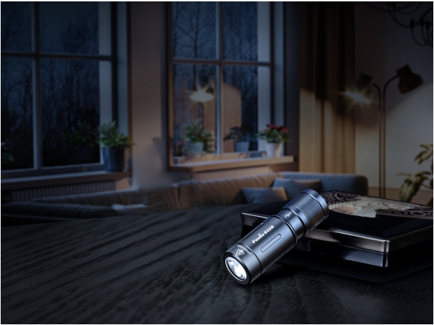 Fenix E02R LED flashlight black - Photo