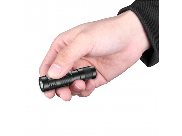 Fenix E09R LED flashlight - Photo