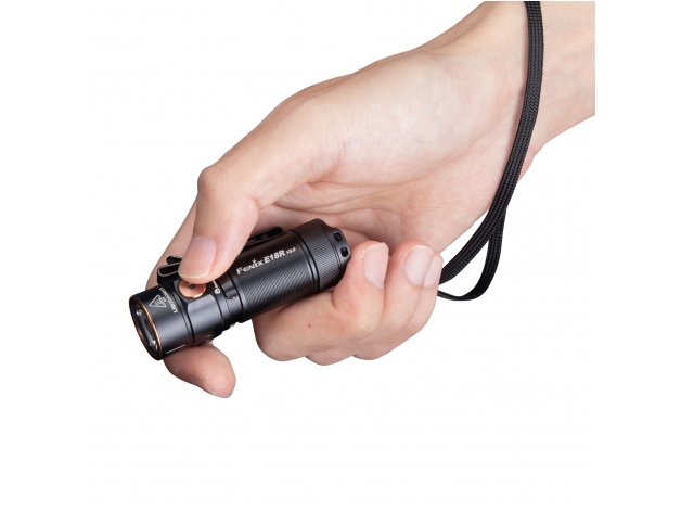 Fenix E18R V2.0 LED flashlight - Photo