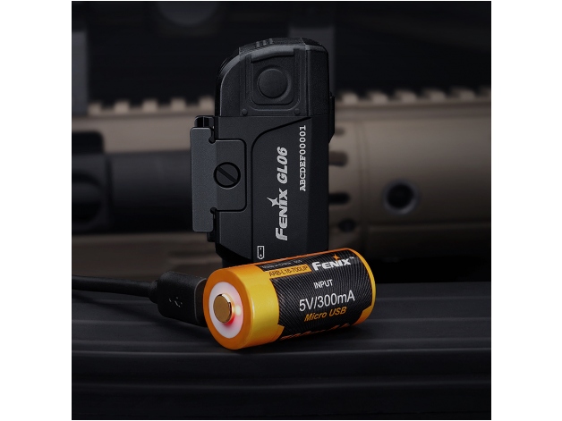 Fenix GL06 LED flashlight - Photo