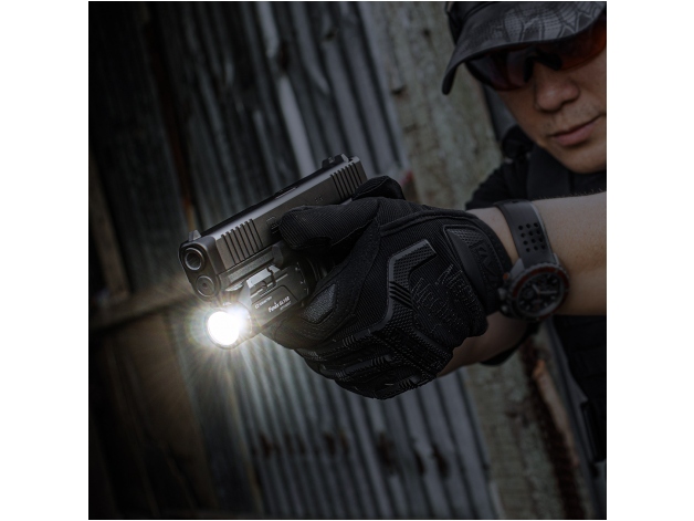 Fenix GL19R LED flashlight - Photo