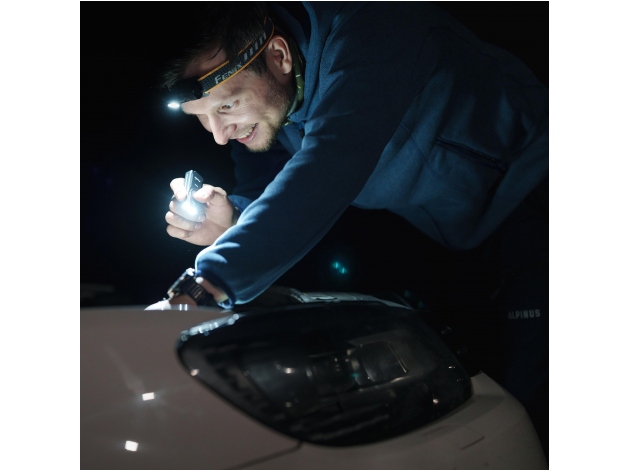 Fenix HM50R V2.0 LED flashlight - headlamp - Photo