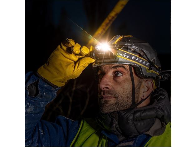 Fenix HM75R LED flashlight - headlamp - Photo