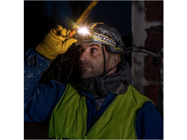 Fenix HM75R LED flashlight - headlamp - Photo