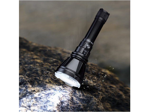 Fenix HT18R V2.0 LED Flashlight - Photo