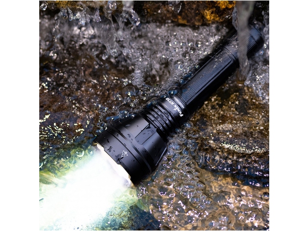 Fenix HT32 LED Flashlight - Photo