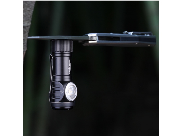 Fenix LD15R angle LED flashlight - Photo