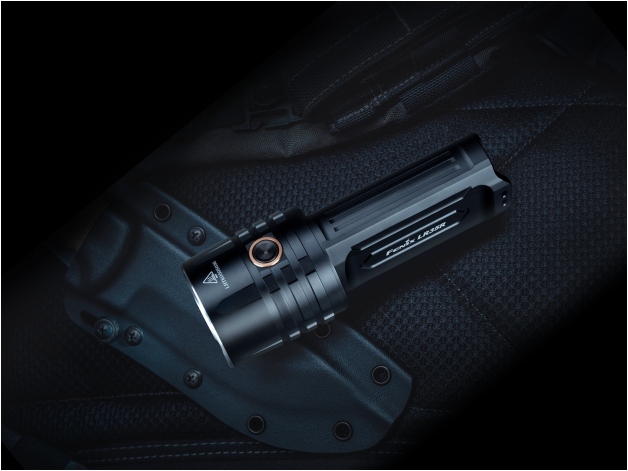 Fenix LR35R LED flashlight - Photo