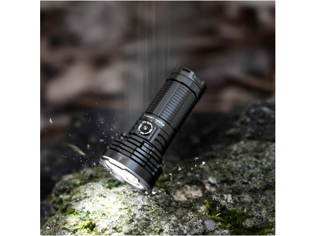 Fenix LR40R V2.0 LED flashlight - Photo