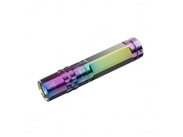 Fenix SilvGlow multicolor LED flashlight - Photo