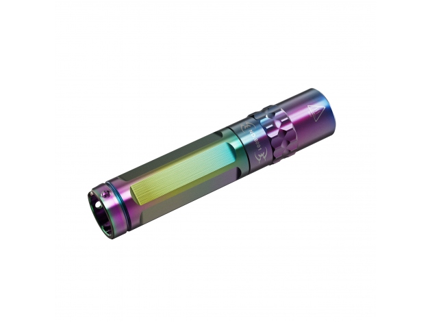 Fenix SilvGlow multicolor LED flashlight - Photo