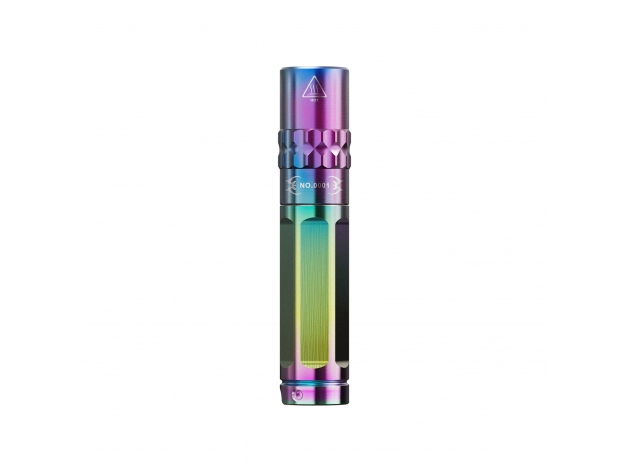 Fenix SilvGlow multicolor LED flashlight - Photo