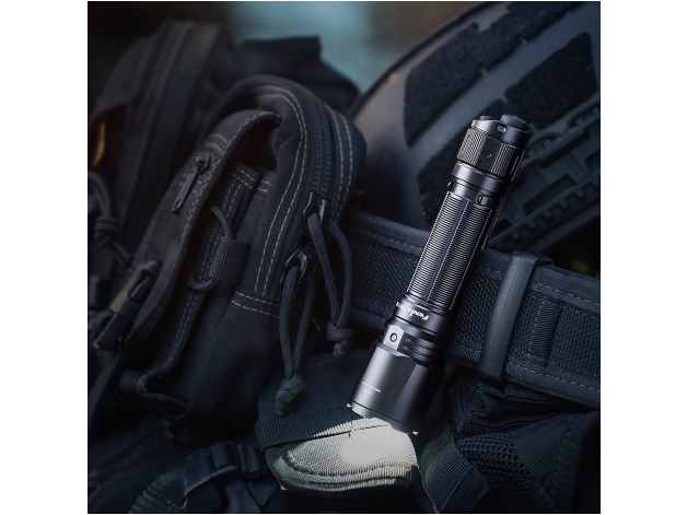 Fenix TK11R LED flashlight - Photo