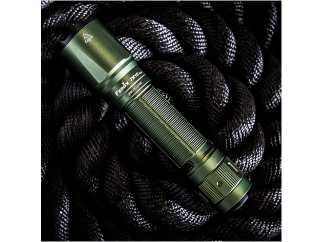 Fenix TK16 V2.0 green LED flashlight - Photo