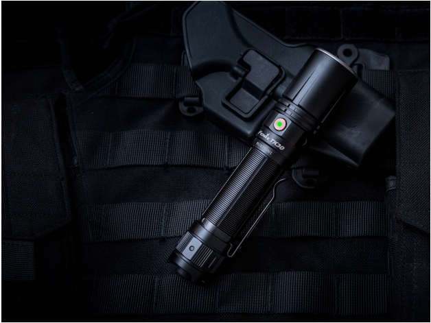 Fenix TK30 laser flashlight - Photo