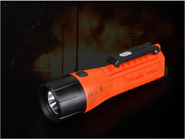 Fenix WF11E LED flashlight - Photo