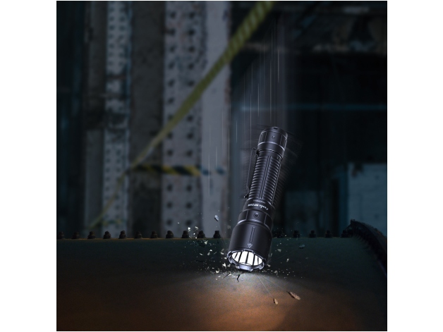 Fenix WF26R LED flashlight - Photo