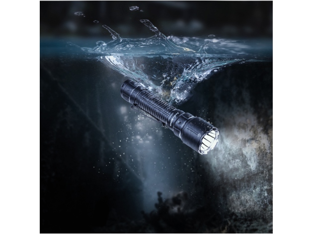 Fenix WF26R LED flashlight - Photo