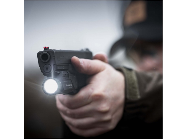 Latarka Fenix GL19R - Zdjęcie