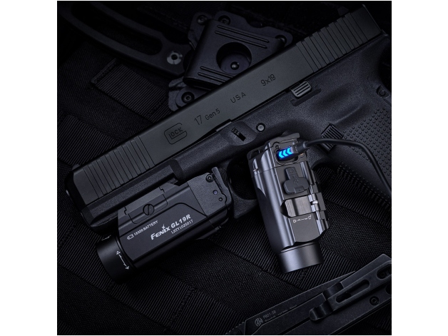 Latarka Fenix GL19R - Zdjęcie