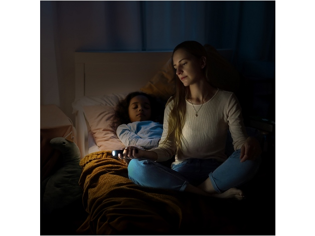 Latarka LED Fenix E28R V2.0 - Zdjęcie