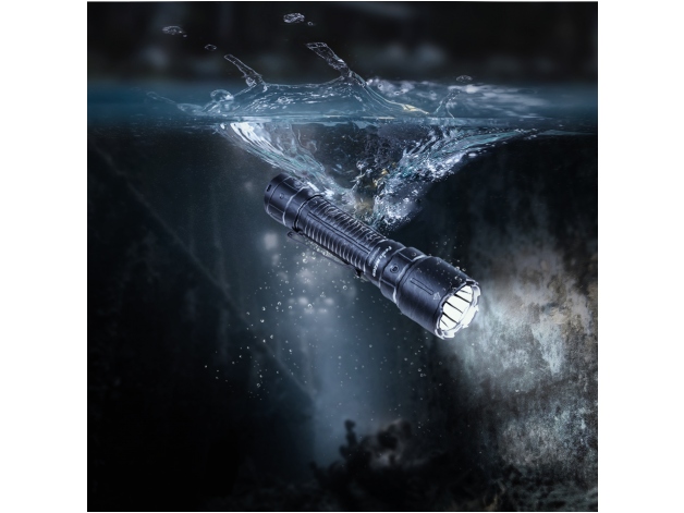 Latarka LED Fenix WF26R - Zdjęcie