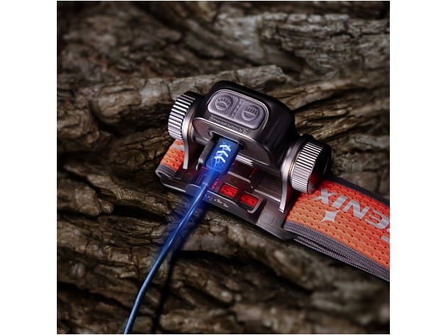 Zestaw latarek Fenix HM65R-T V2.0 czarna i E04R czarna - Zdjęcie